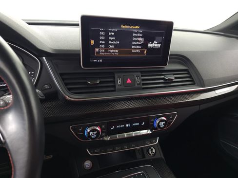 Used 2020 Audi SQ5 Prestige w/ Prestige Package AWD/4WD image 26