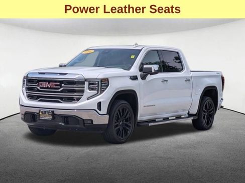 Used 2022 GMC Sierra 1500 SLT w/ SLT Convenience Package AWD/4WD image 10