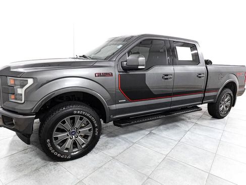 Used 2017 Ford F150 Lariat w/ Equipment Group 502A Luxury AWD/4WD image 3
