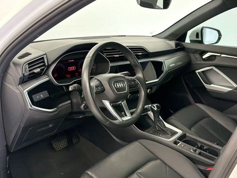 Used 2025 Audi Q3 2.0T Premium AWD/4WD image 4