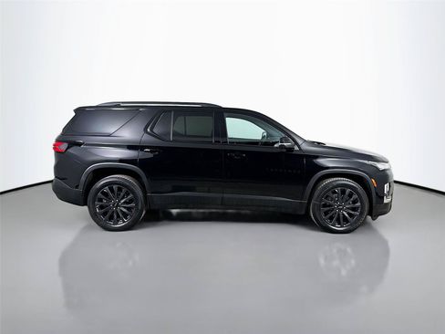 Used 2023 Chevrolet Traverse RS AWD/4WD image 10