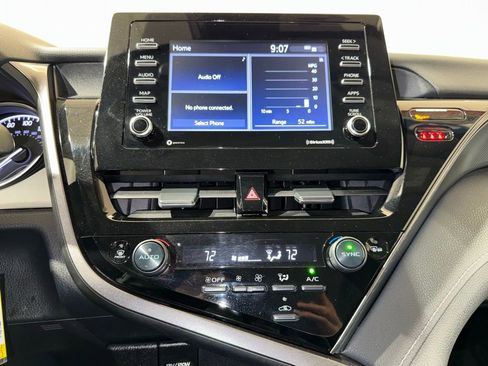 Certified 2023 Toyota Camry SE image 24