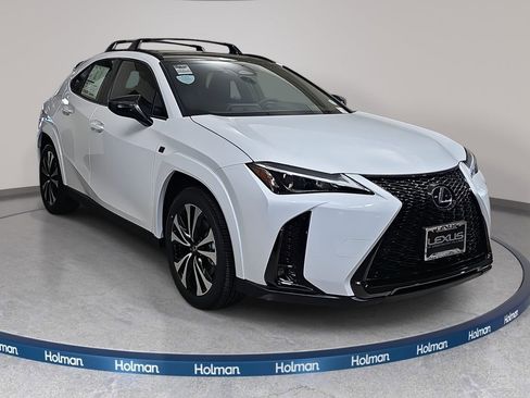 New 2026 Lexus UX 300h AWD image 3