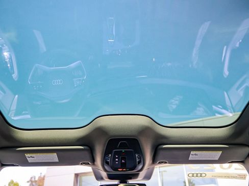 Used 2025 Audi A5 2.0T Premium w/ Convenience Package image 18