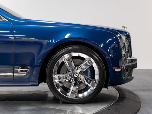 Used 2016 Bentley Mulsanne Speed image 19
