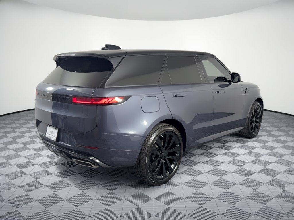 New 2027 Land Rover Range Rover Sport Dynamic SE AWD/4WD image 9