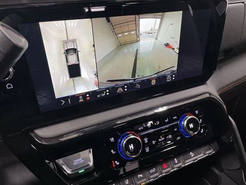 New 2026 GMC Sierra 2500 AT4 w/ AT4 Premium Plus Package image 29