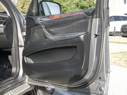 Used 2013 BMW X5 xDrive50i image 50