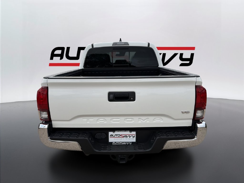 Used 2023 Toyota Tacoma SR5 RWD image 18