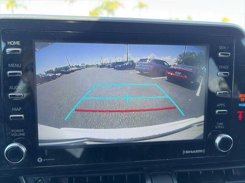 Used 2021 Toyota C-HR LE image 14