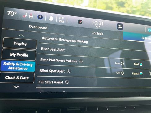 Used 2025 Jeep Wrangler Unlimited Sahara image 10