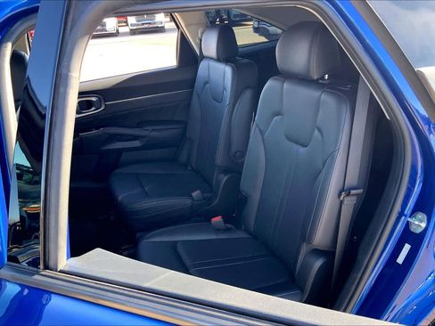 Used 2023 Kia Sorento SX image 20