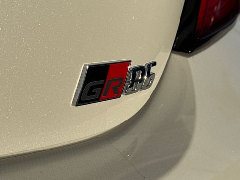 Certified 2022 Toyota GR86 Premium image 10