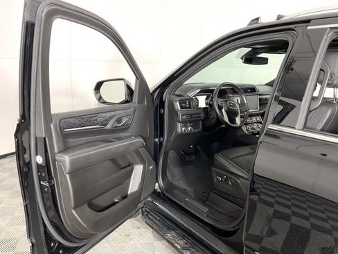 Used 2021 GMC Yukon Denali image 27