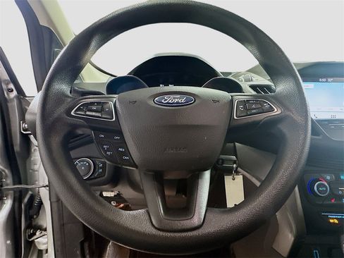 Used 2018 Ford Escape SE w/ SE Sync 3 Package image 12