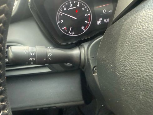 Used 2022 Subaru Outback Premium AWD/4WD image 17