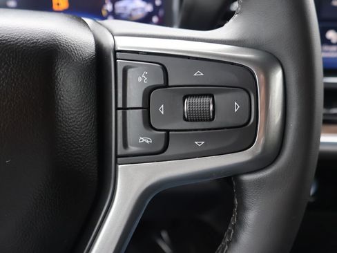 Used 2024 Chevrolet Silverado 1500 LT AWD/4WD image 38
