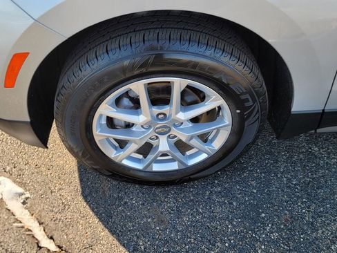 Used 2022 Chevrolet Equinox LT image 6