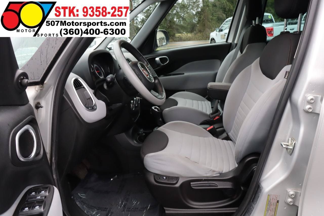 Used 2014 FIAT 500L Easy w/ Popular Equipment Group FWD image 12