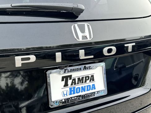 New 2026 Honda Pilot EX-L image 9