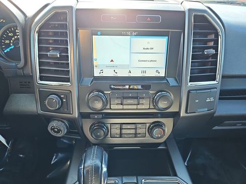 Used 2017 Ford F150 XLT w/ Equipment Group 302A Luxury image 23