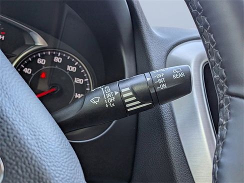 Used 2024 GMC Terrain SLT image 35