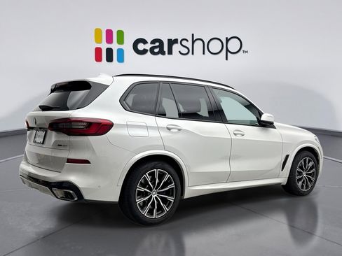 Used 2019 BMW X5 xDrive40i w/ M Sport Package image 5