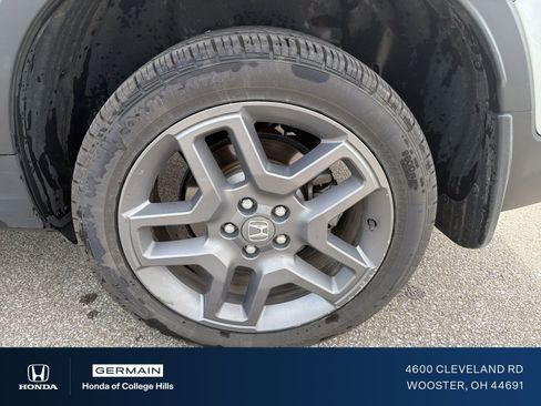 Used 2023 Honda Passport EX-L image 10