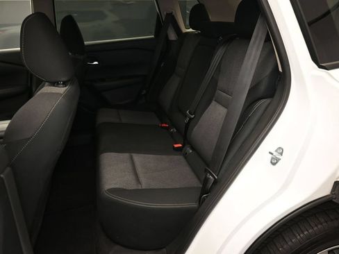 Used 2025 Nissan Rogue SV FWD image 15