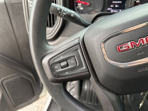 Used 2022 GMC Sierra 1500 Pro w/ Sierra Value Package image 10
