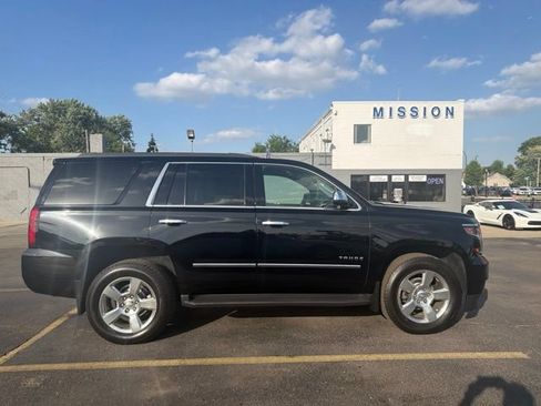 Used 2019 Chevrolet Tahoe LS AWD/4WD image 8