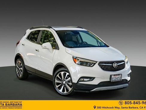 Used 2019 Buick Encore Essence FWD image 1