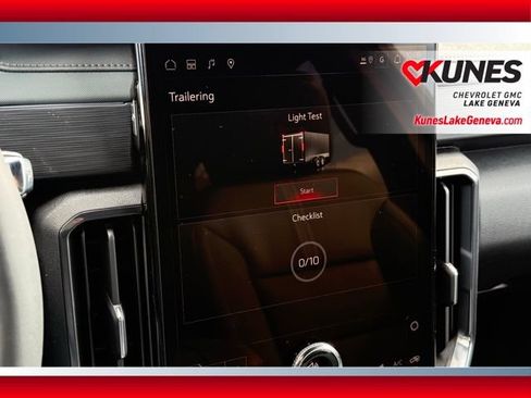 New 2026 GMC Acadia AT4 w/ Luxury Package AWD/4WD image 42