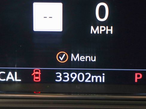 Used 2023 GMC Sierra 2500 Denali w/ Denali Ultimate Package image 17