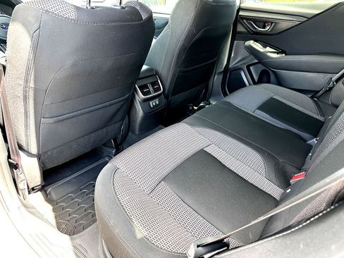 Used 2022 Subaru Outback Premium image 23