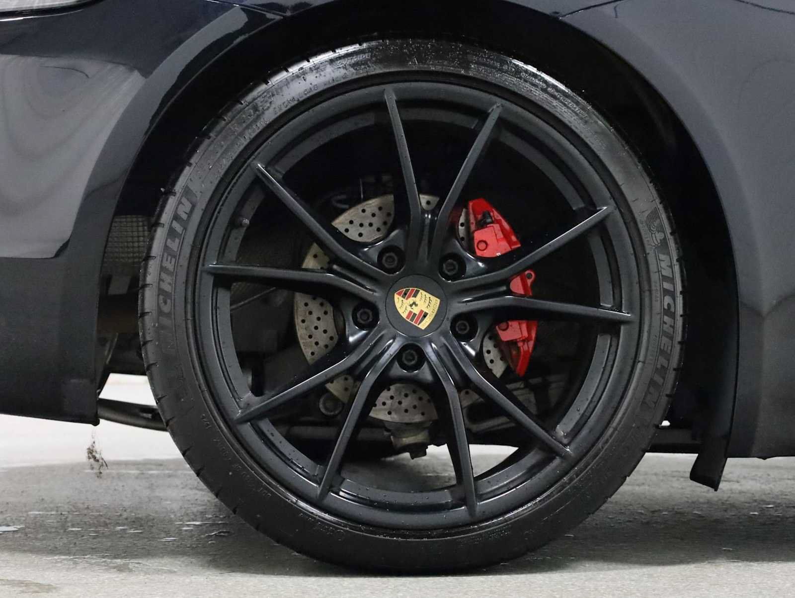 Used 2019 Porsche 718 Cayman GTS RWD image 34