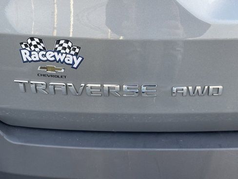 Certified 2023 Chevrolet Traverse LT w/ LT Premium Package image 20