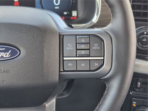 Used 2025 Ford F150 Lariat w/ Equipment Group 501A Mid AWD/4WD image 29