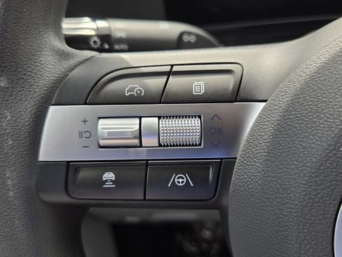 Used 2026 Hyundai Kona SE FWD image 24