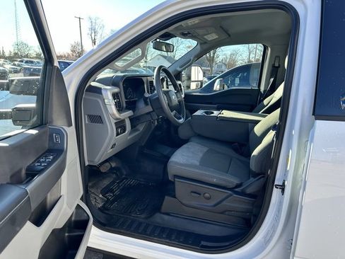Used 2023 Ford F250 XLT w/ FX4 Off-Road Package image 8