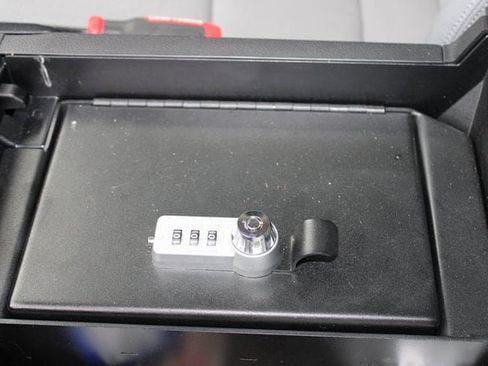 Used 2024 Toyota Tundra SR5 image 23