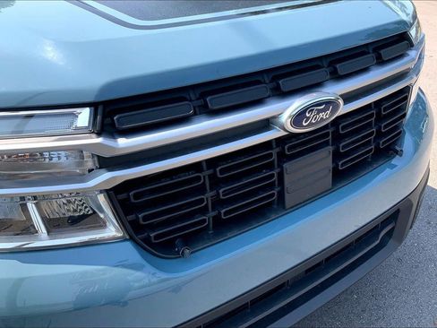 Used 2022 Ford Maverick Lariat w/ Lariat Luxury Package FWD image 30