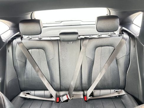 Used 2025 Mercedes-Benz GLA 250 4MATIC image 38