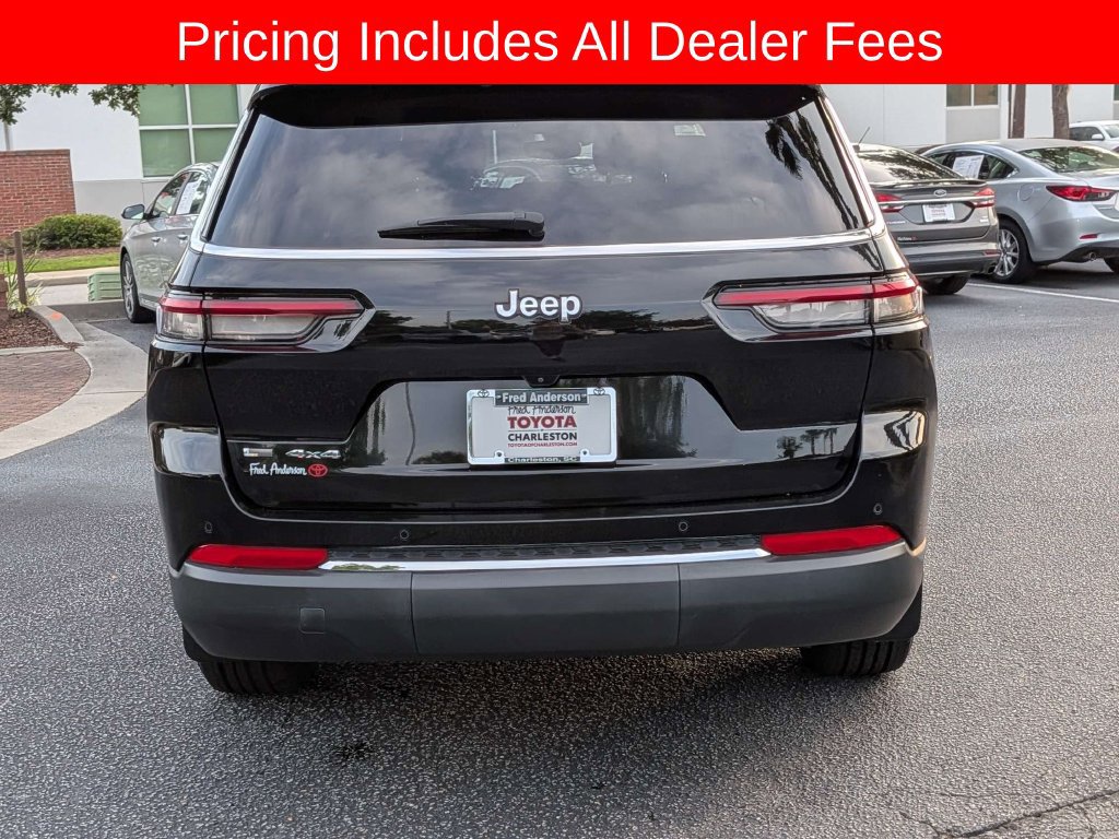 Used 2022 Jeep Grand Cherokee L Laredo w/ Luxury Tech Group I AWD/4WD image 5