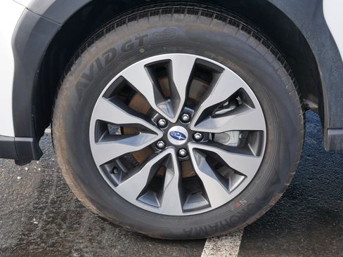 Used 2024 Subaru Outback Limited image 15