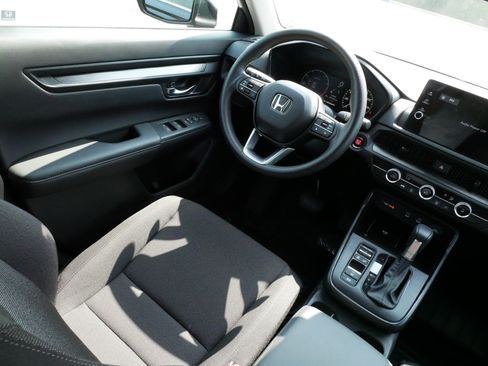 Used 2026 Honda CR-V LX image 9