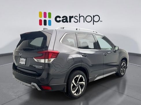 Used 2024 Subaru Forester Touring AWD/4WD image 5