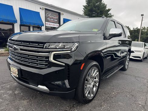 Used 2021 Chevrolet Tahoe Premier w/ Premium Package AWD/4WD image 1