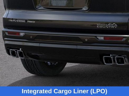 New 2026 Chevrolet Traverse High Country w/ LPO, Floor Liner Package image 15