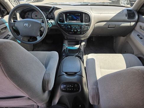 Used 2004 Toyota Sequoia SR5 RWD image 15
